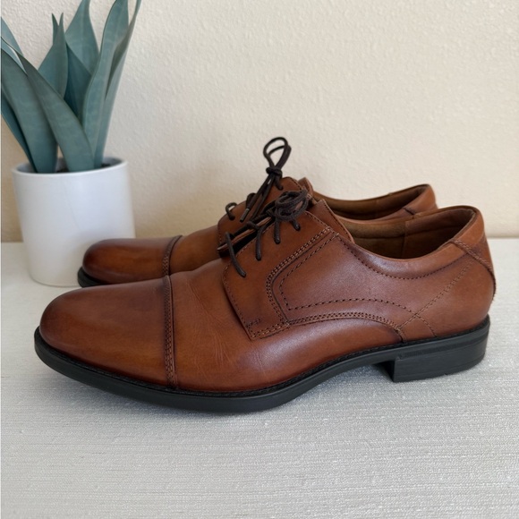 Florsheim Tan Leather Comfortech Oxfords main image 6